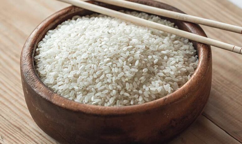 Ryż do sushi – jak ugotować idealny ryż do japońskich dań